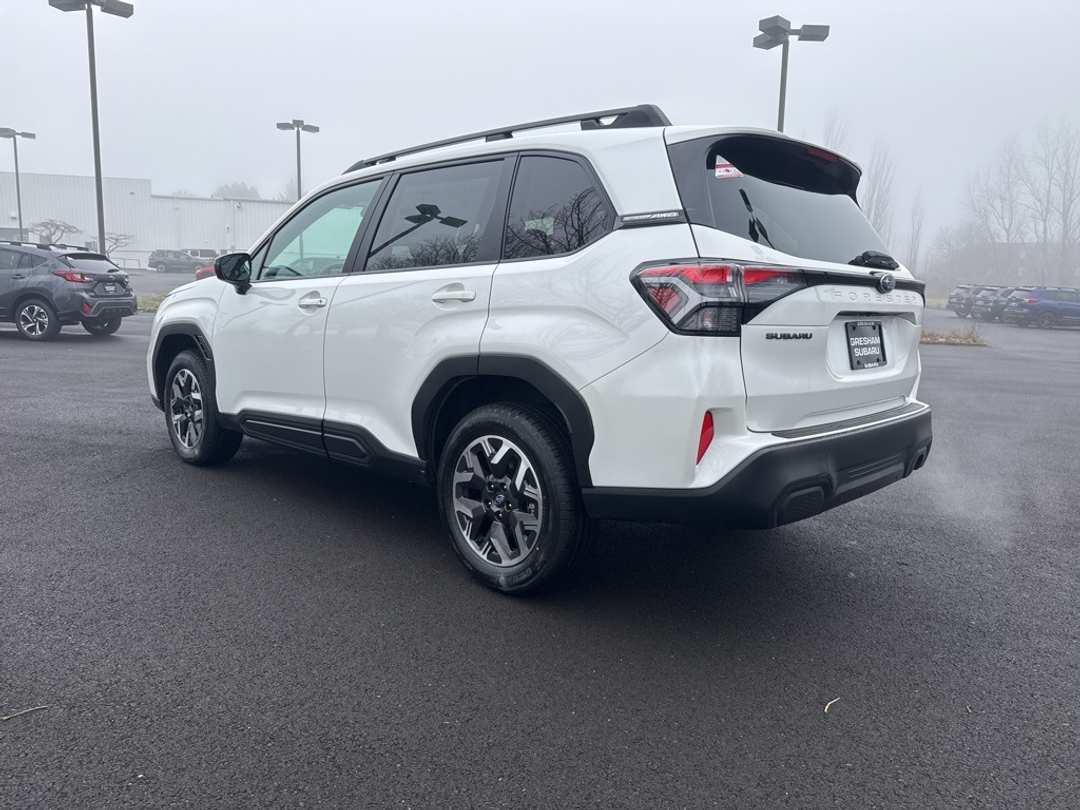 2026 Subaru Forester Premium - Image 5