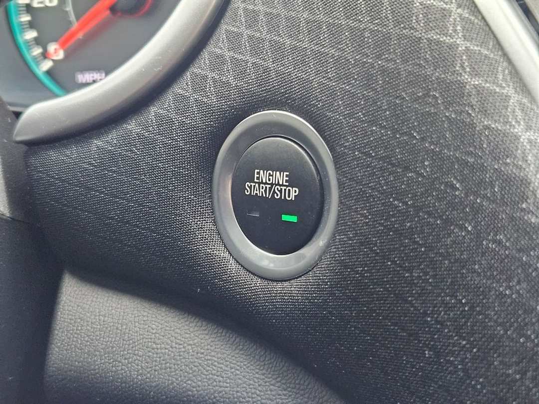 2025 Chevrolet Malibu LS - Image 17