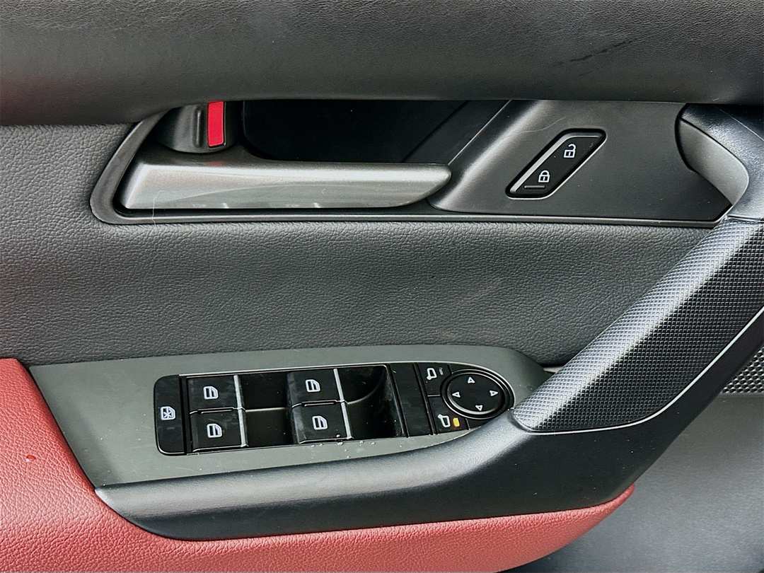 2026 MAZDA Cx-50 Premium - Image 18