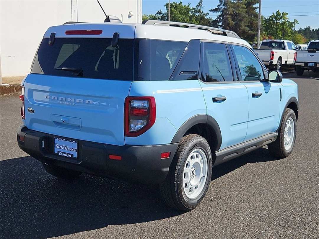 2025 Ford Bronco Sport Heritage - Image 5