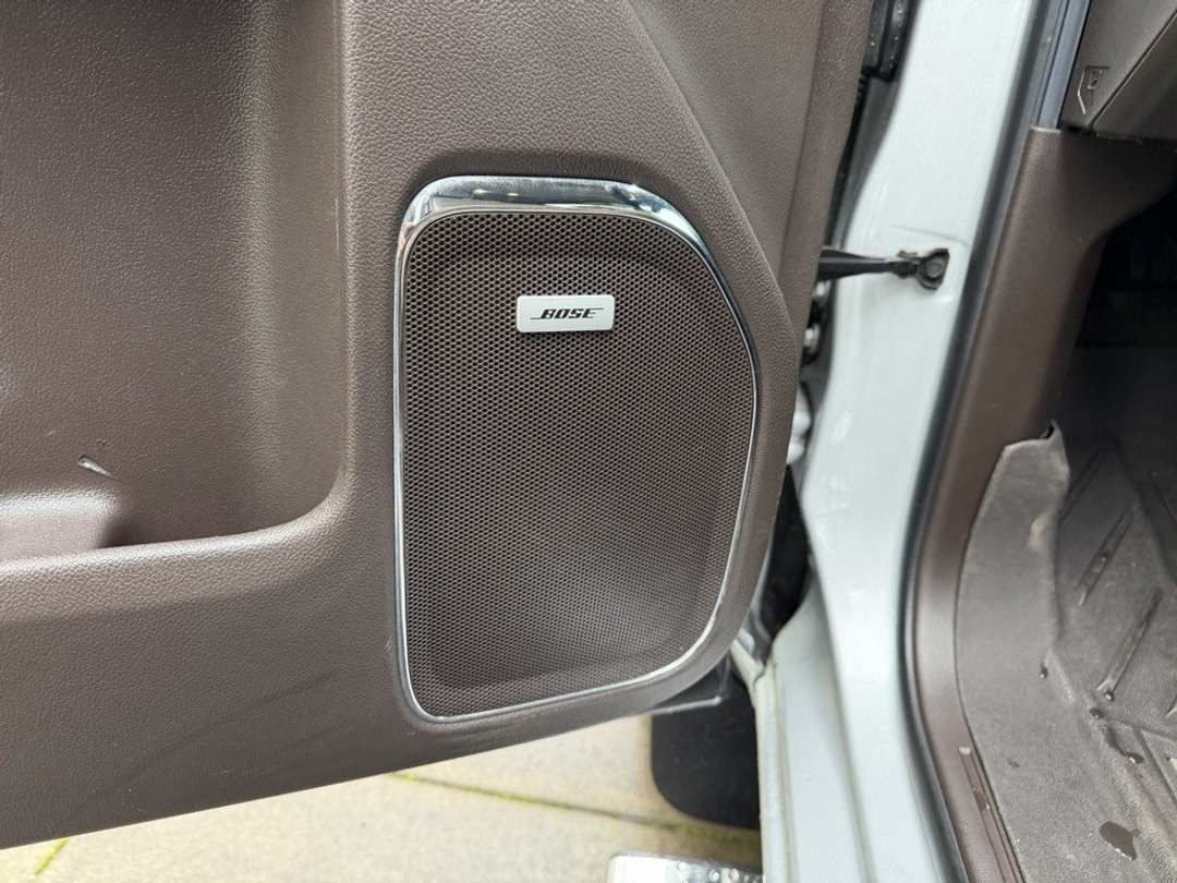 2018 GMC Sierra 2500Hd SLT - Image 13