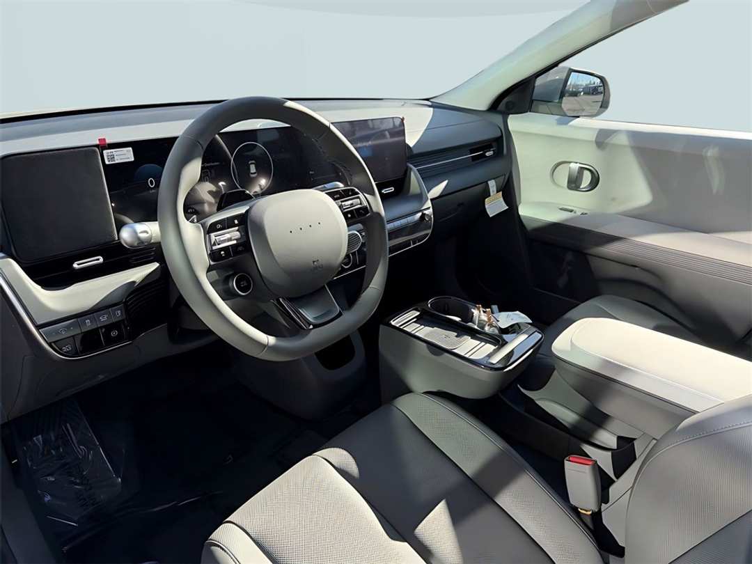 2026 Hyundai Ioniq 5 SEL - Image 16