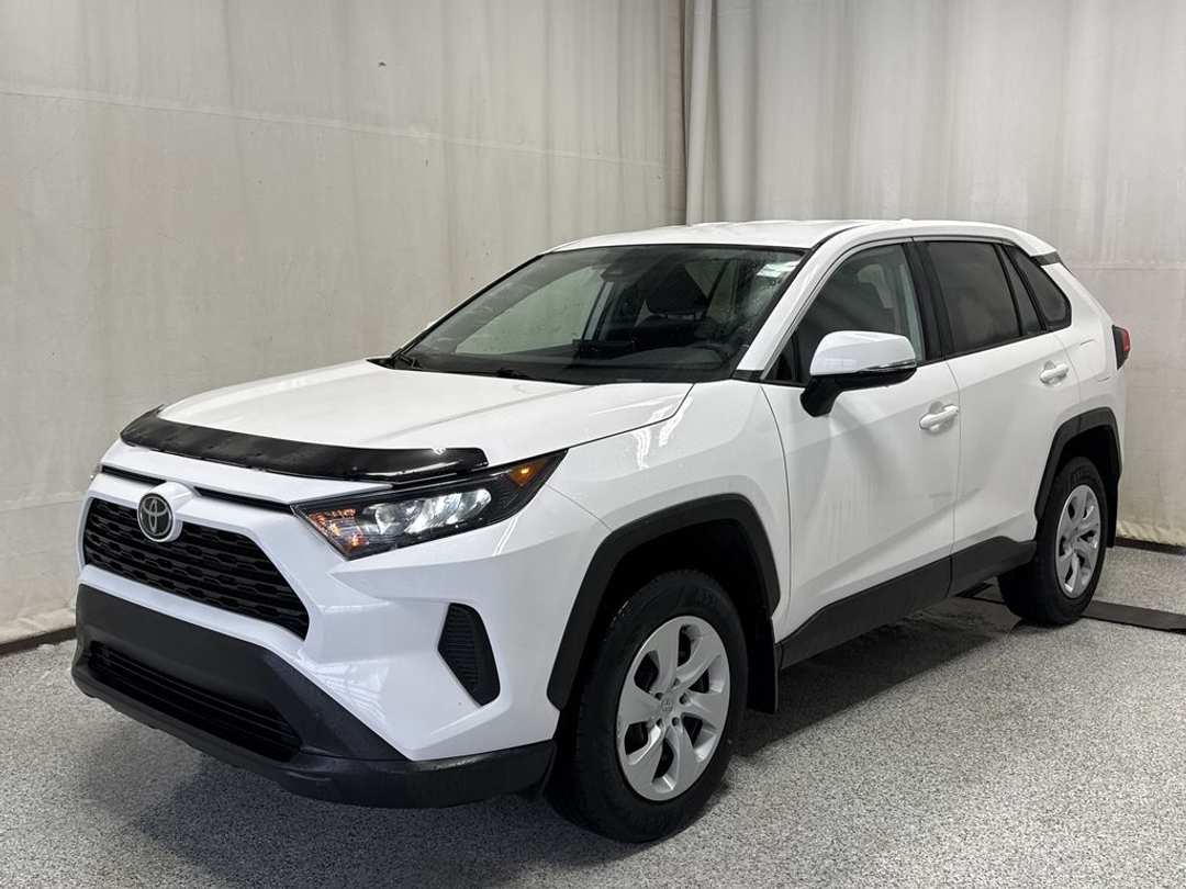 2024 Toyota Rav4 LE - Image 2
