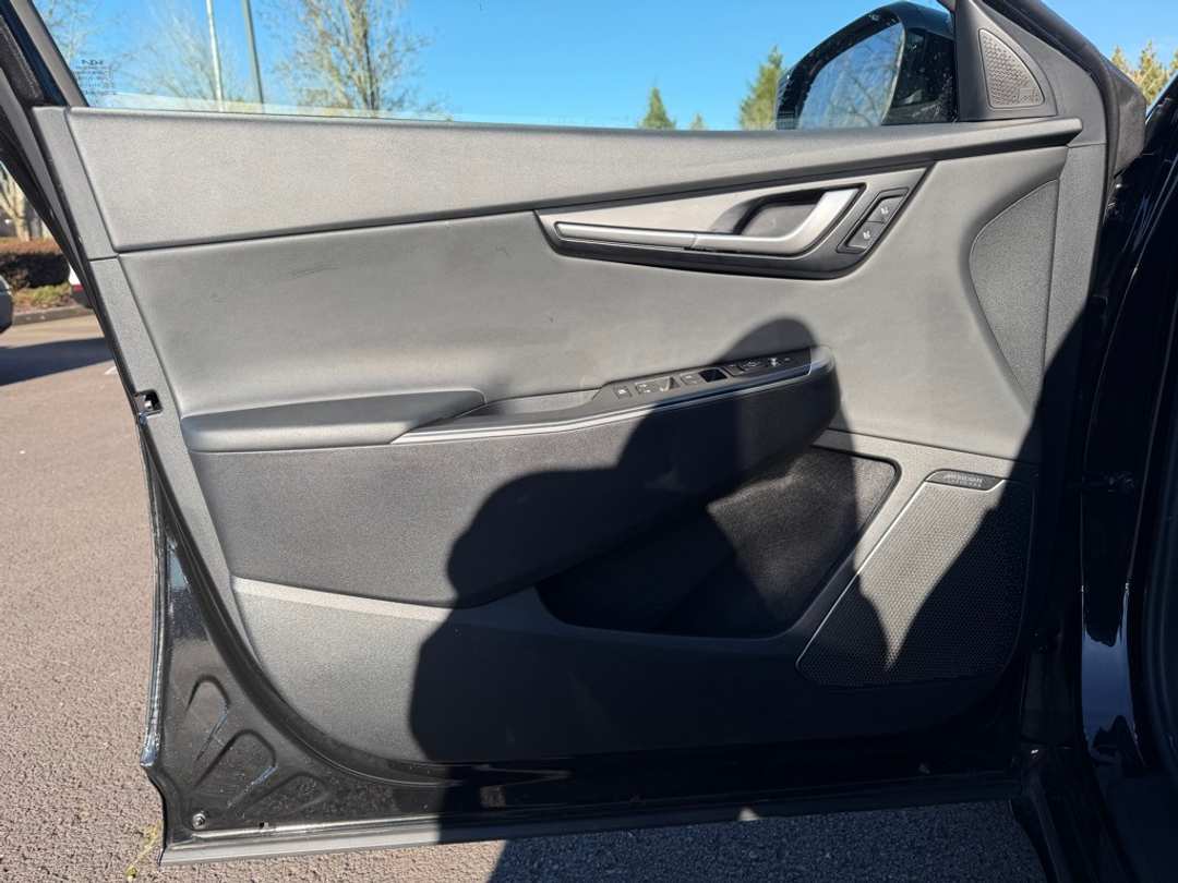 2022 Kia Ev6 Wind - Image 12