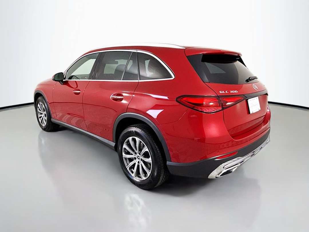 2025 Mercedes-Benz GLC GLC 300 - Image 3