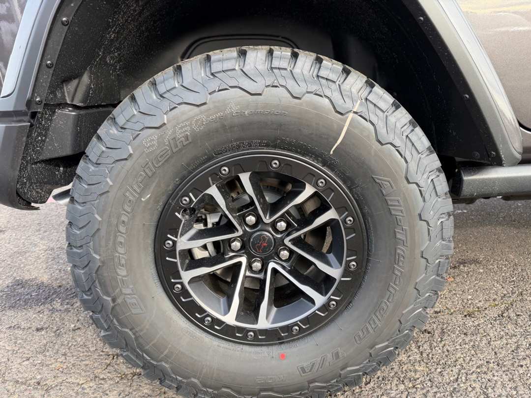 2026 Jeep Wrangler Rubicon X - Image 10