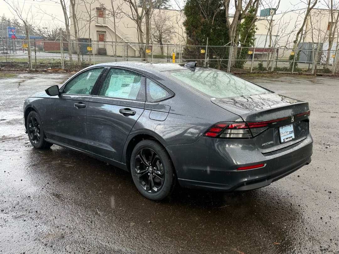 2025 Honda Accord SE - Image 6