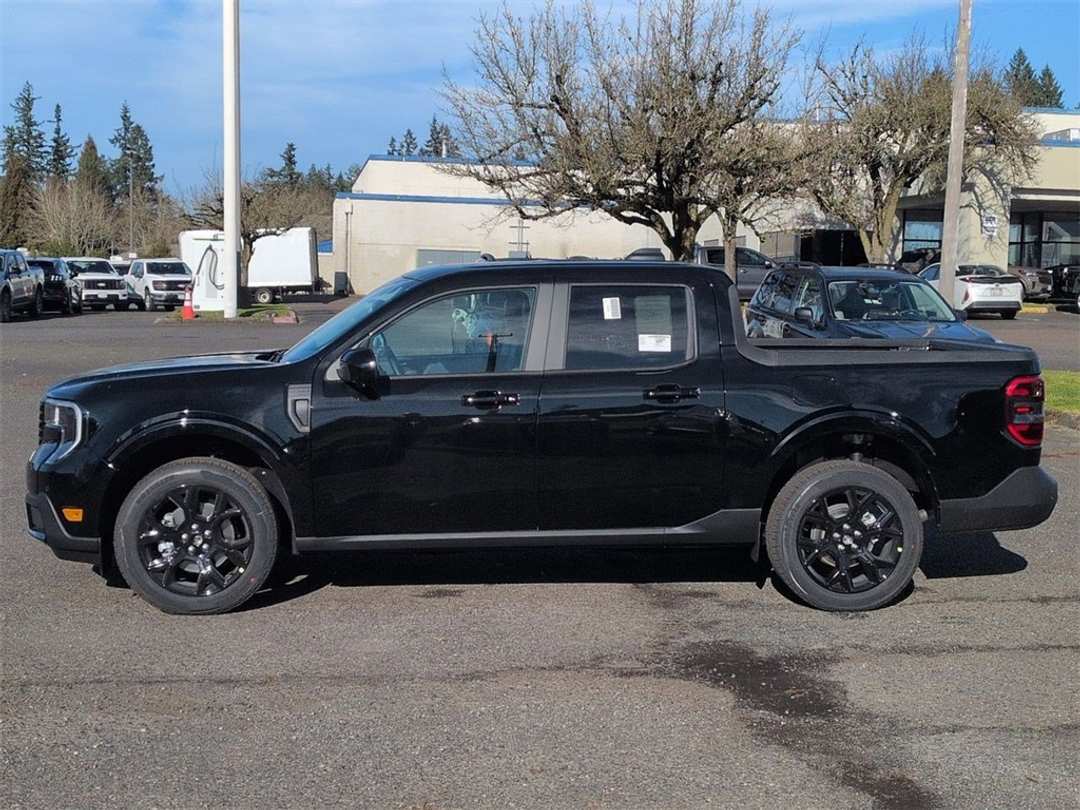 2026 Ford Maverick Lariat - Image 2