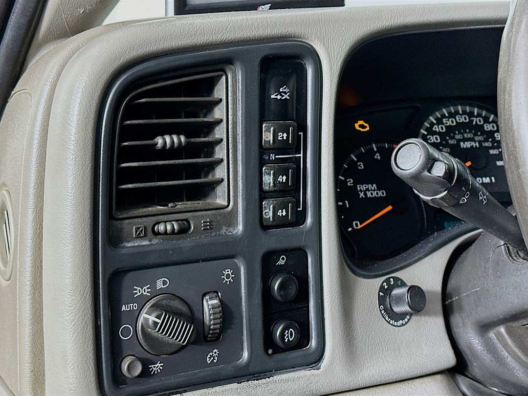 2006 Chevrolet Silverado 2500Hd LT - Image 11