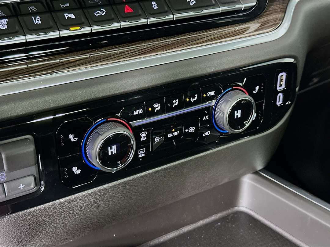 2025 Chevrolet Silverado 2500Hd LT - Image 17