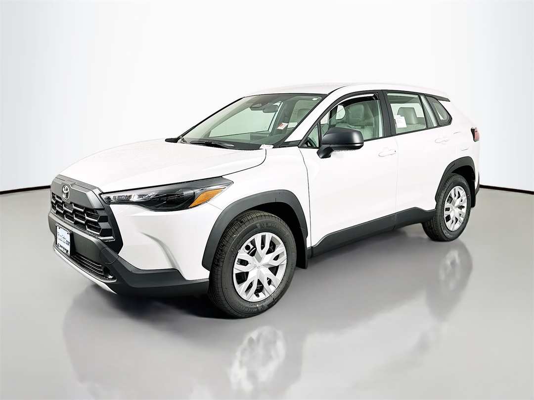 2026 Toyota Corolla Cross L - Image 3