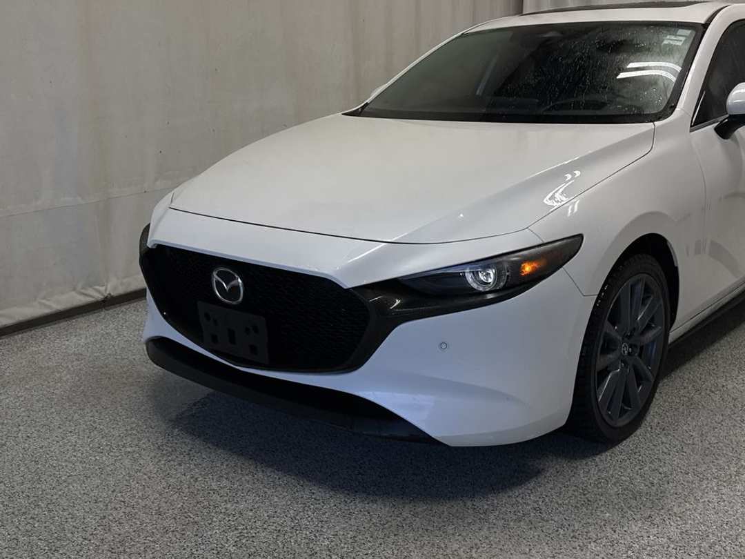 2024 MAZDA Mazda3 Sport GT - Image 3