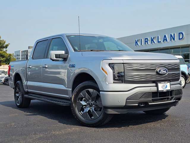 2025 Ford F-150 Lightning Lariat