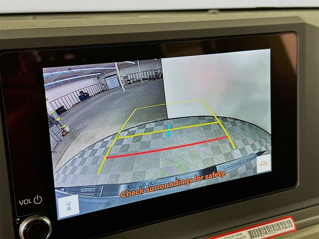 2025 Toyota Tacoma SR5 - Image 14