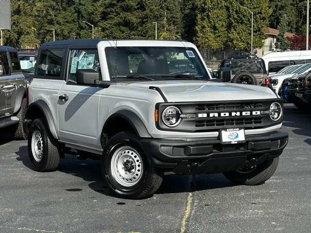2026 Ford Bronco Base