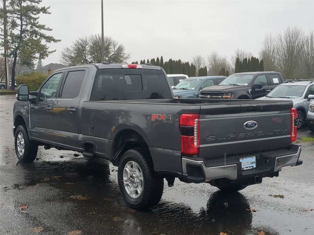 2026 Ford F-250Sd XLT - Image 3