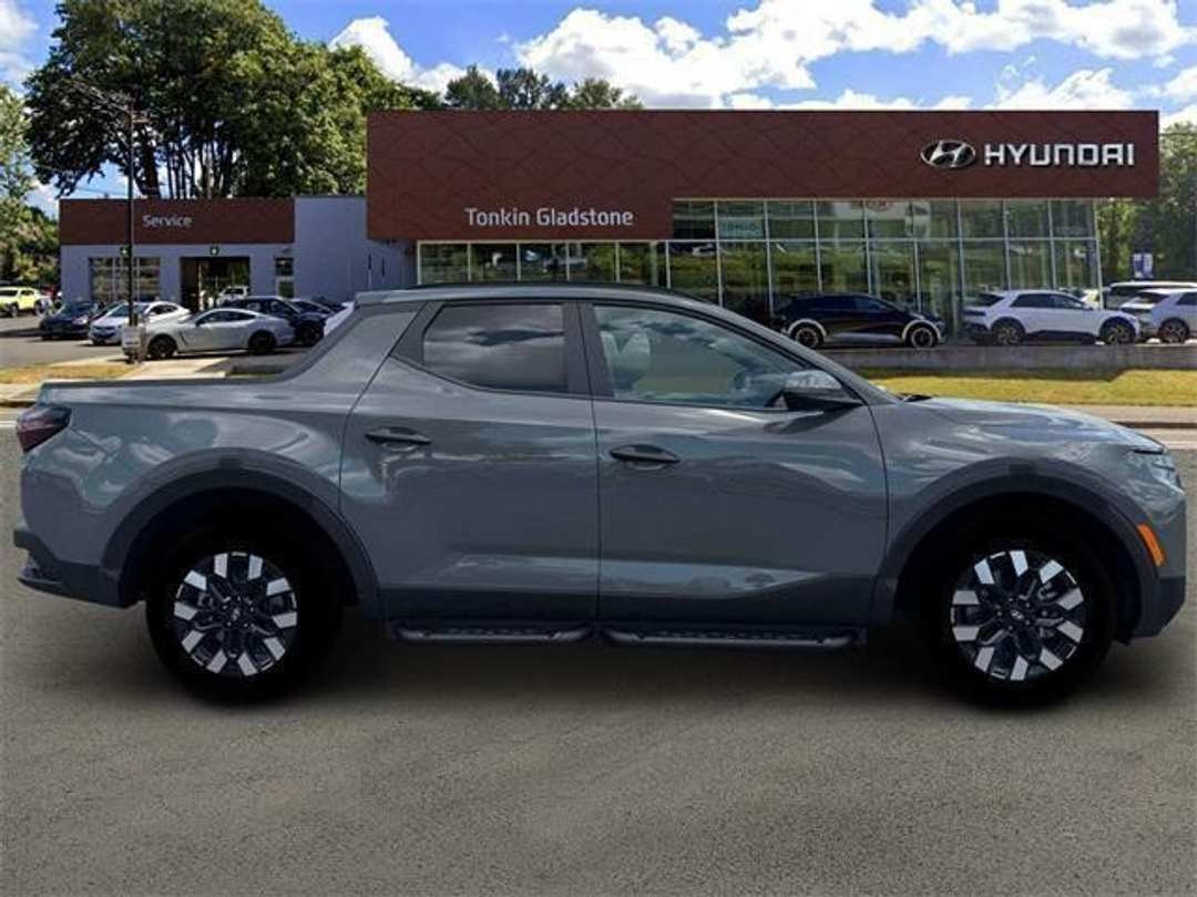 2026 Hyundai Santa Cruz SEL - Image 9