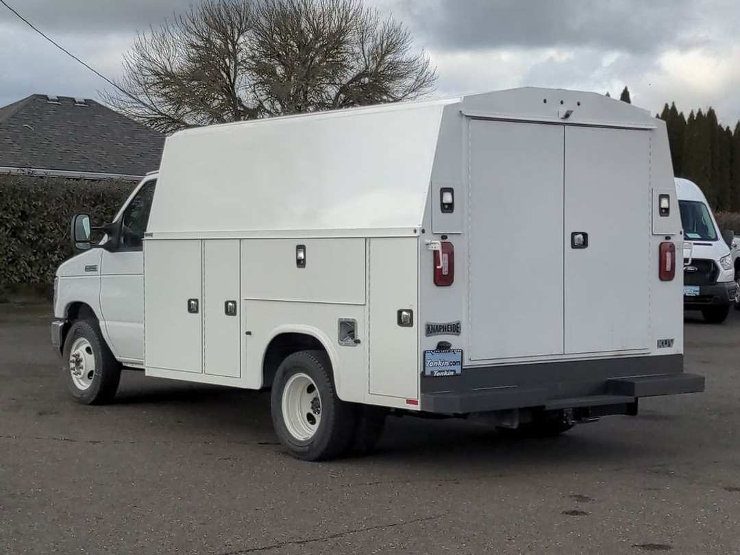 2024 Ford E-350sd Base - Image 3