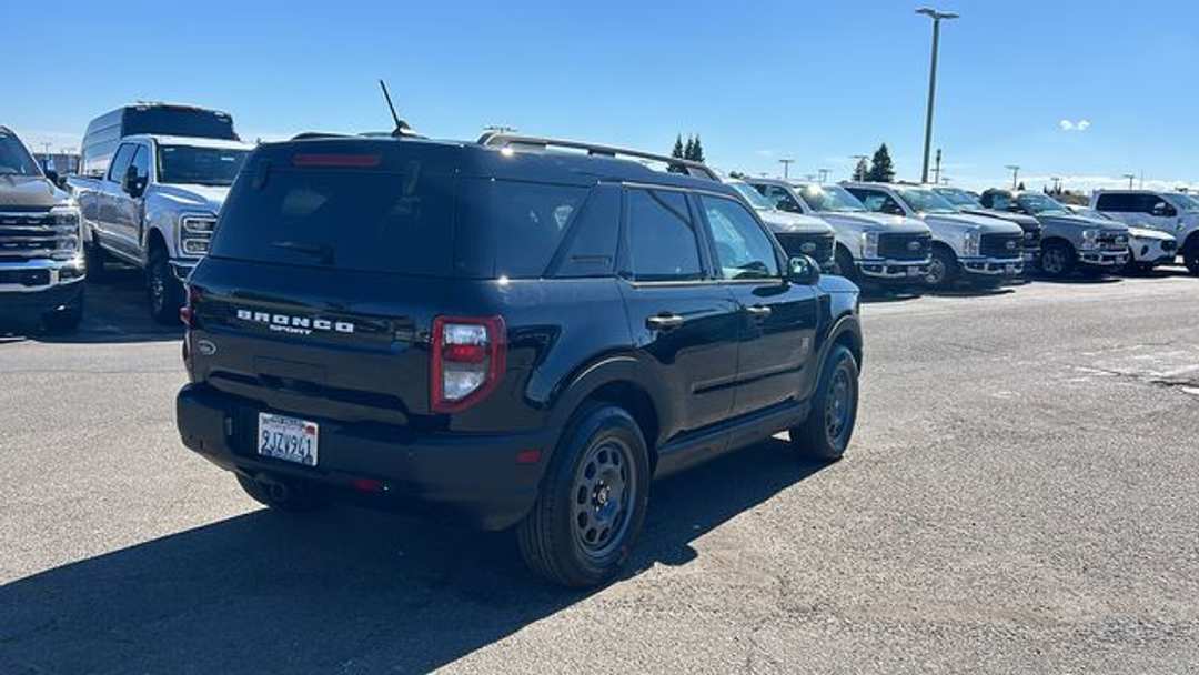 2023 Ford Bronco Sport Big Bend - Image 3