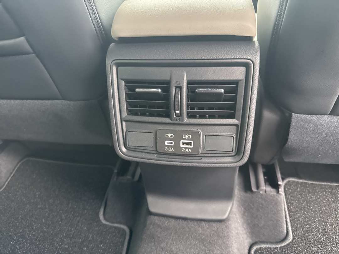 2026 Subaru Forester Premium - Image 25