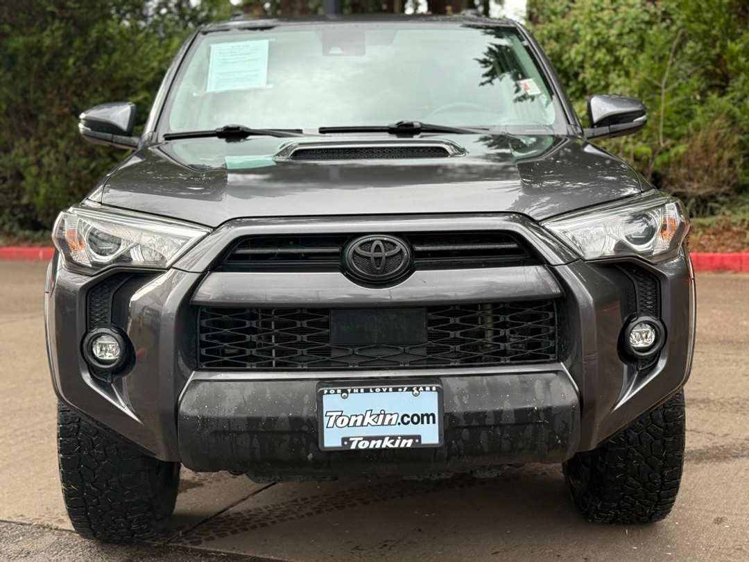 2022 Toyota 4Runner TRD OffRoad Premium - Image 2
