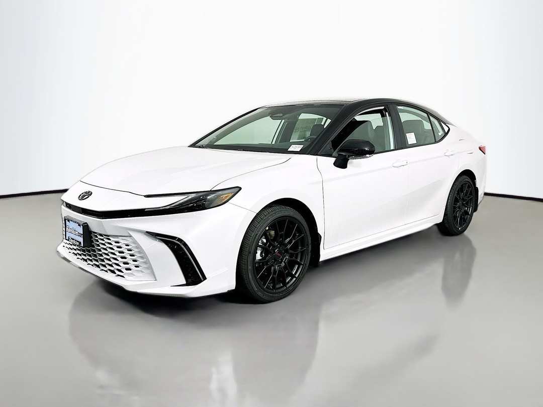 2026 Toyota Camry XSE - Image 3