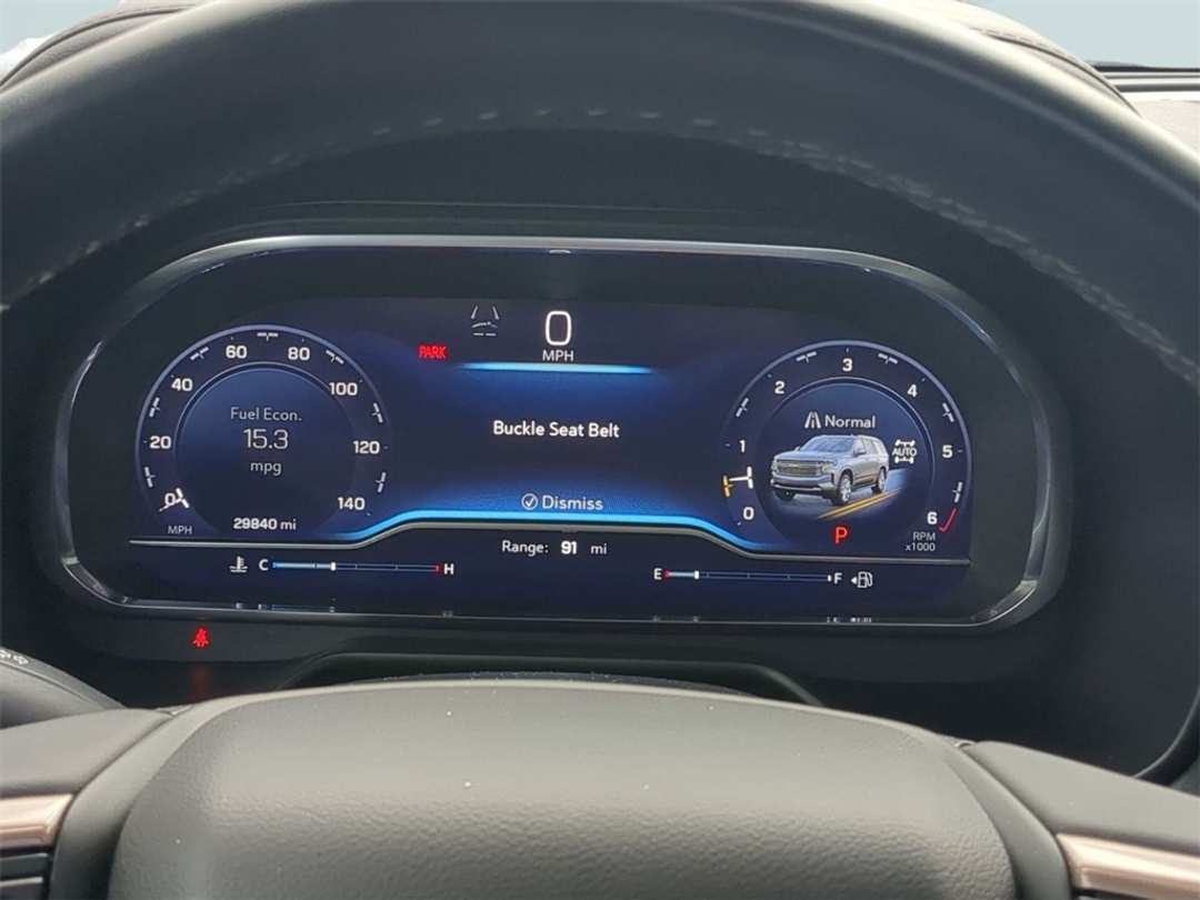 2023 Chevrolet Suburban High Country - Image 15