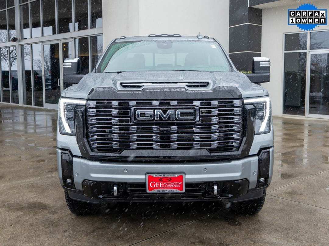 2025 GMC Sierra 2500Hd Denali Ultimate - Image 2