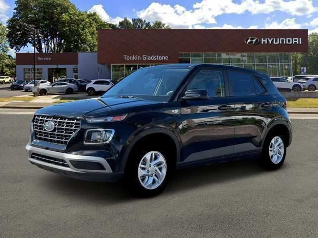 2026 Hyundai Venue SE - Image 2