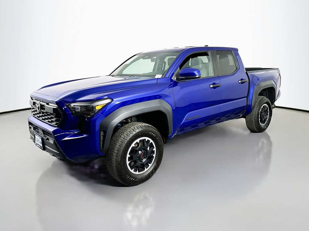 2024 Toyota Tacoma - Image 3