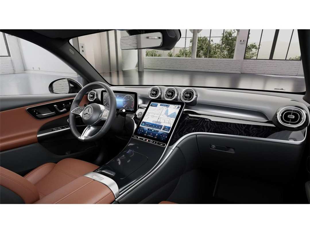 2026 Mercedes-Benz GLC GLC 300 - Image 6