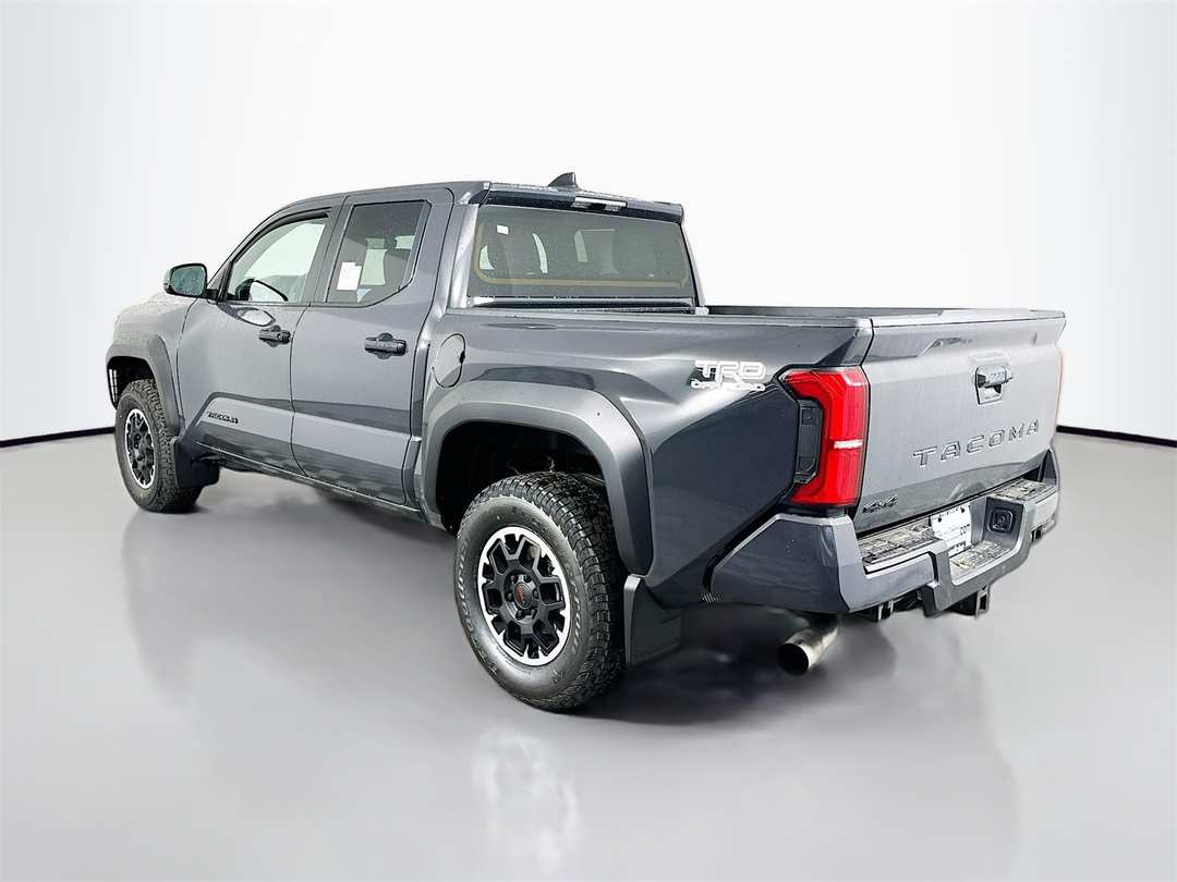 2026 Toyota Tacoma TRD OffRoad - Image 5