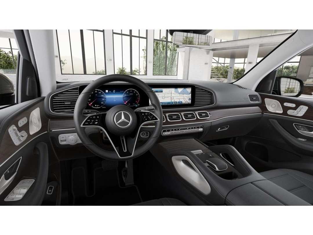 2026 Mercedes-Benz GLE 450 - Image 3