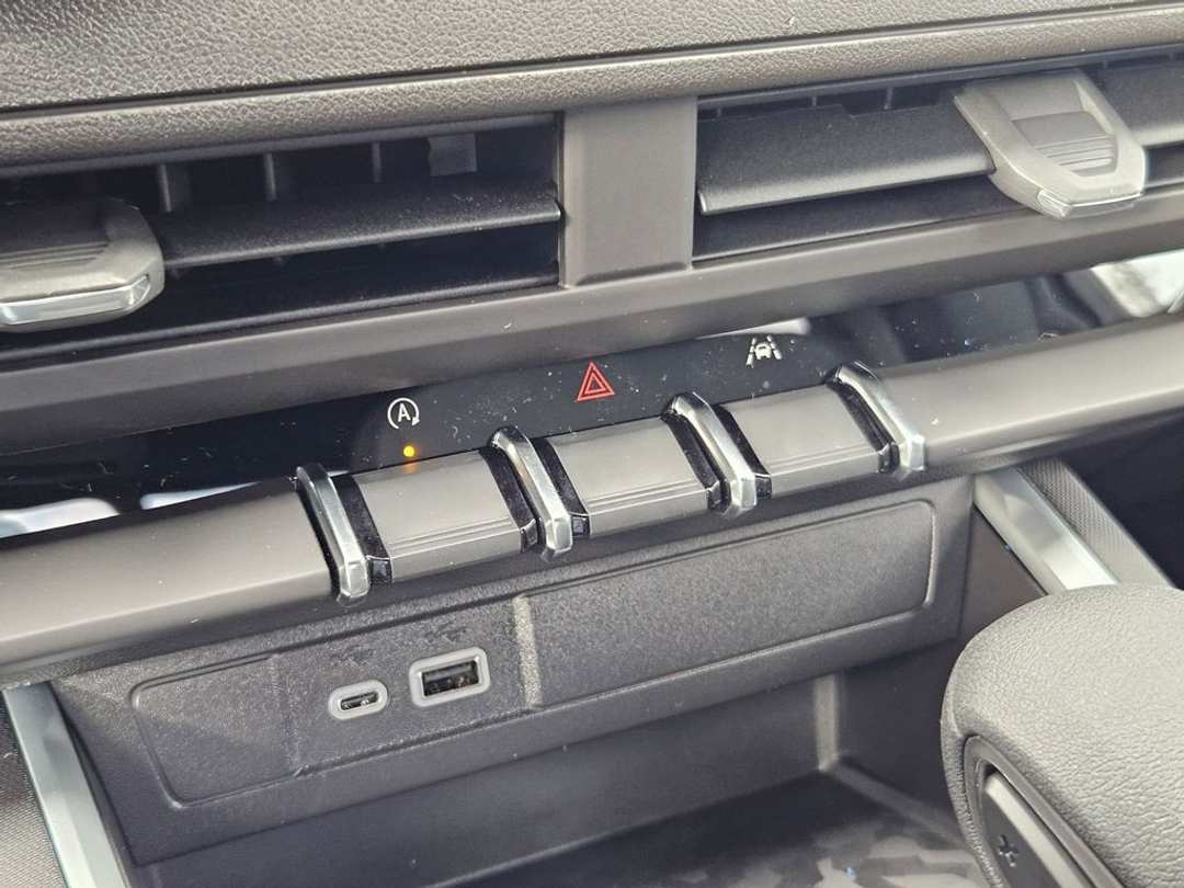 2026 Chevrolet Colorado Trail Boss - Image 24