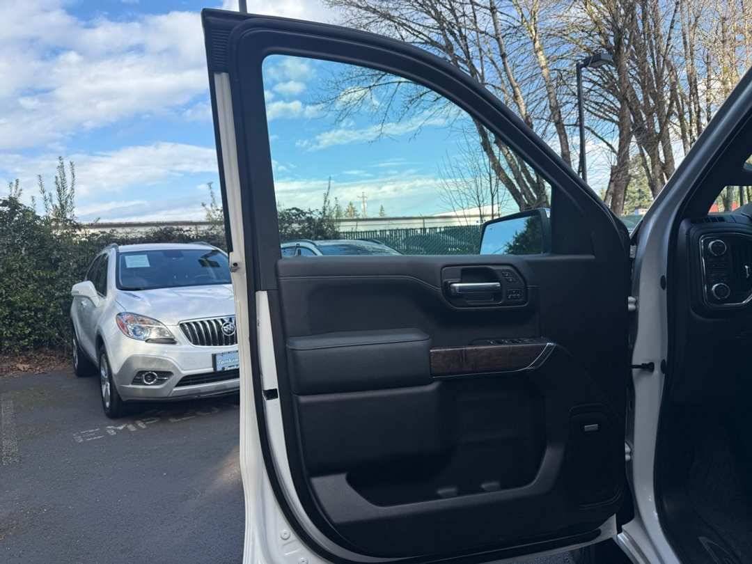 2021 GMC Sierra 1500 Denali - Image 27