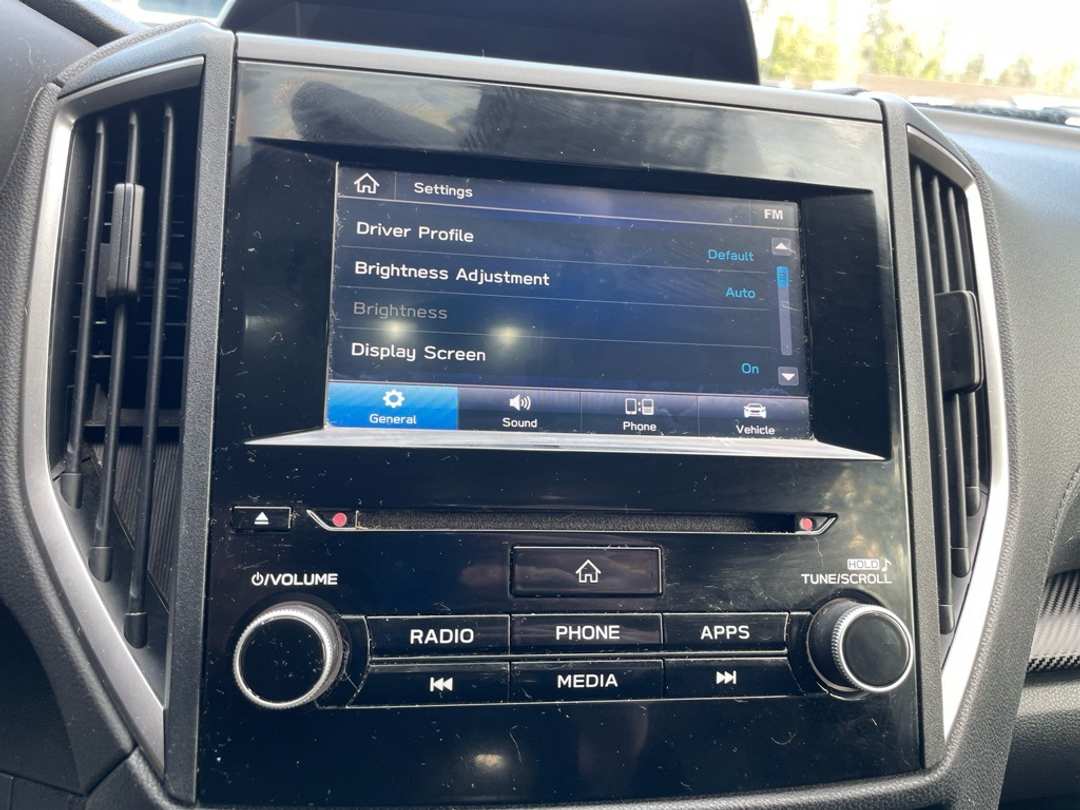 2019 Subaru Crosstrek 2.0i Premium - Image 14