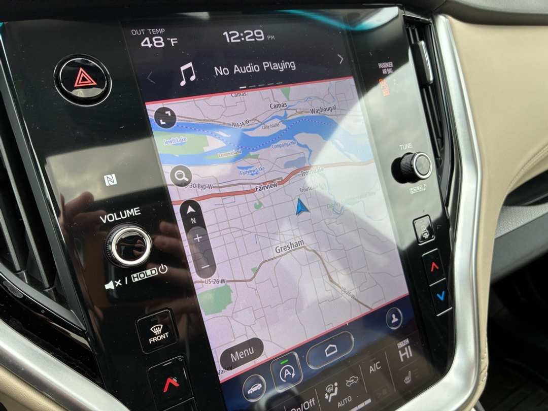 2021 Subaru Outback Premium - Image 17