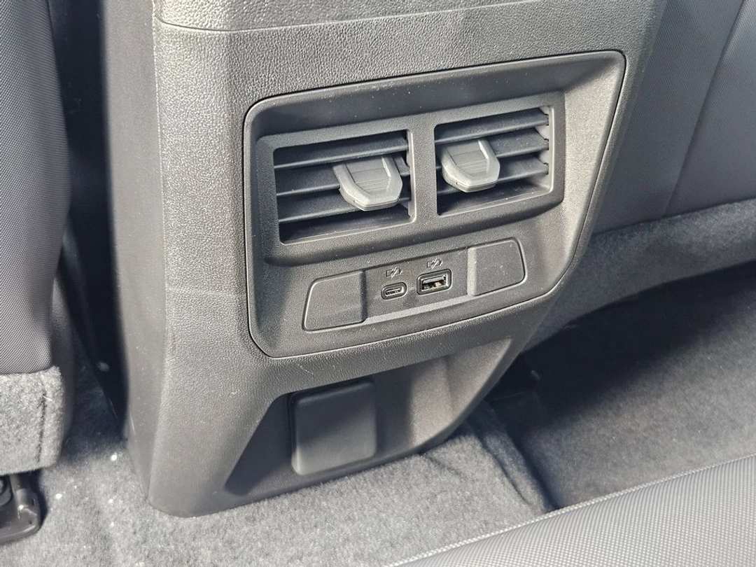 2026 Chevrolet Colorado Z71 - Image 27