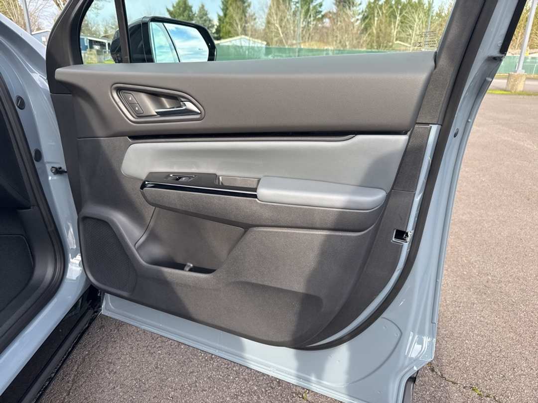 2026 Honda Prologue Touring - Image 19