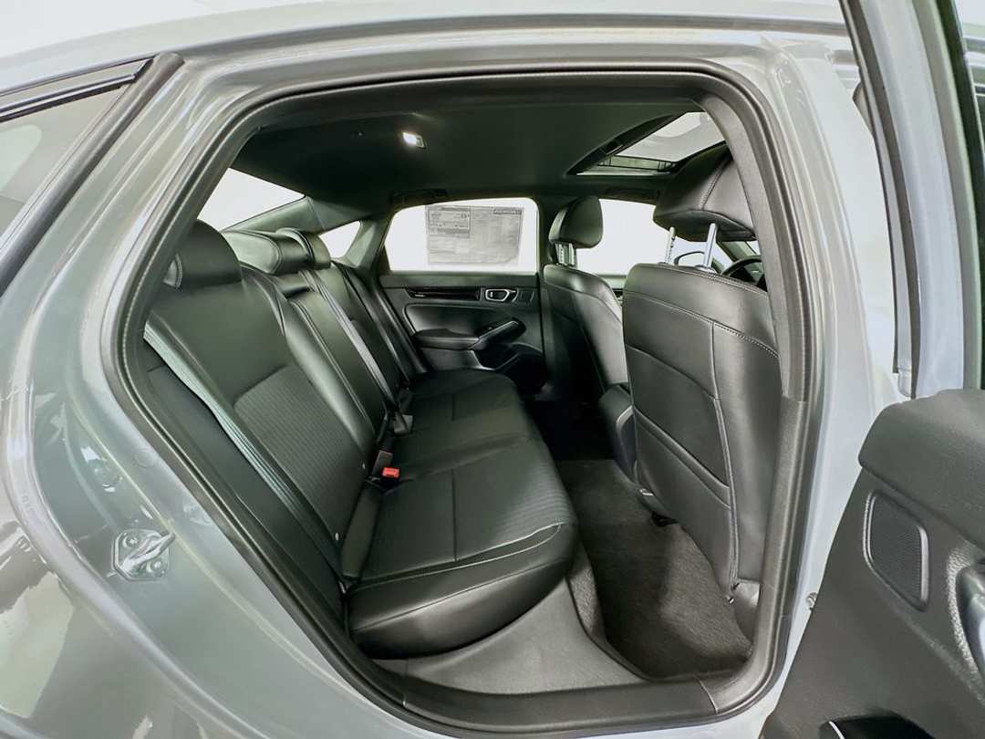 2026 Honda Civic Sport Touring - Image 28