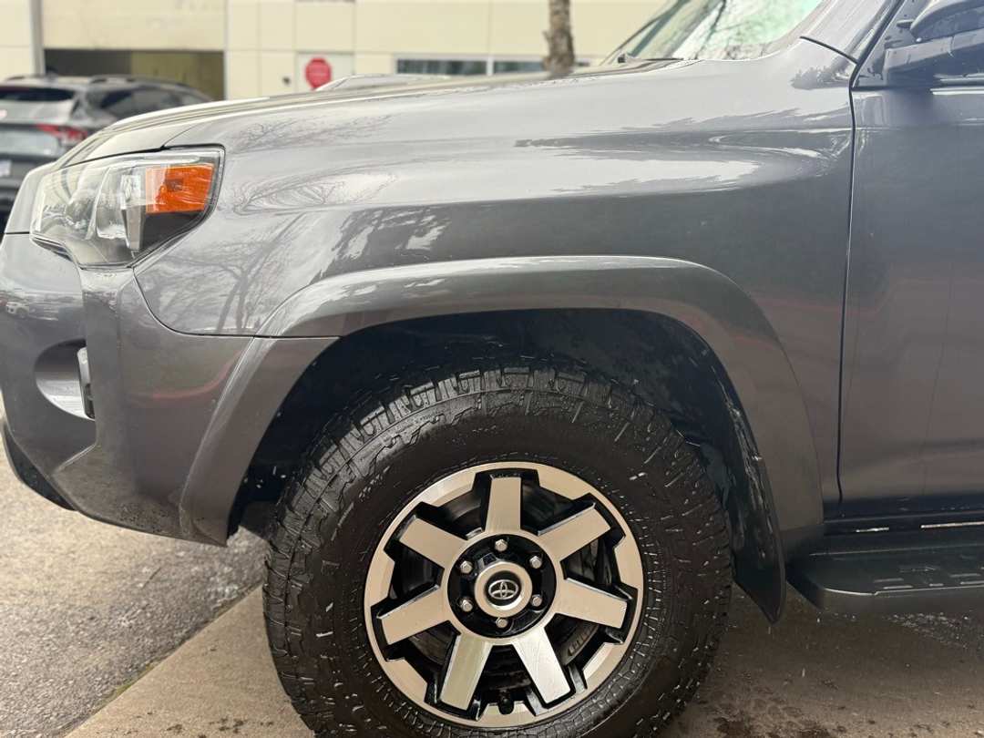 2022 Toyota 4Runner TRD OffRoad Premium - Image 9