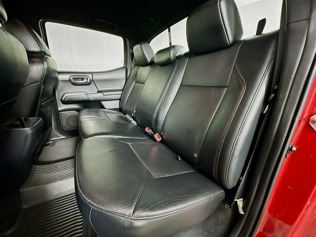 2017 Toyota Tacoma TRD Pro - Image 25