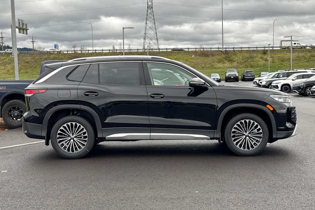 2026 Volkswagen Tiguan 2.0T S - Image 2