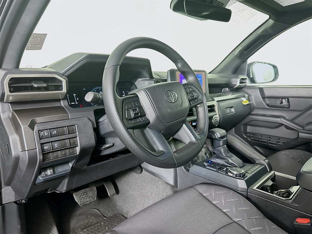 2025 Toyota Tacoma SR5 - Image 9