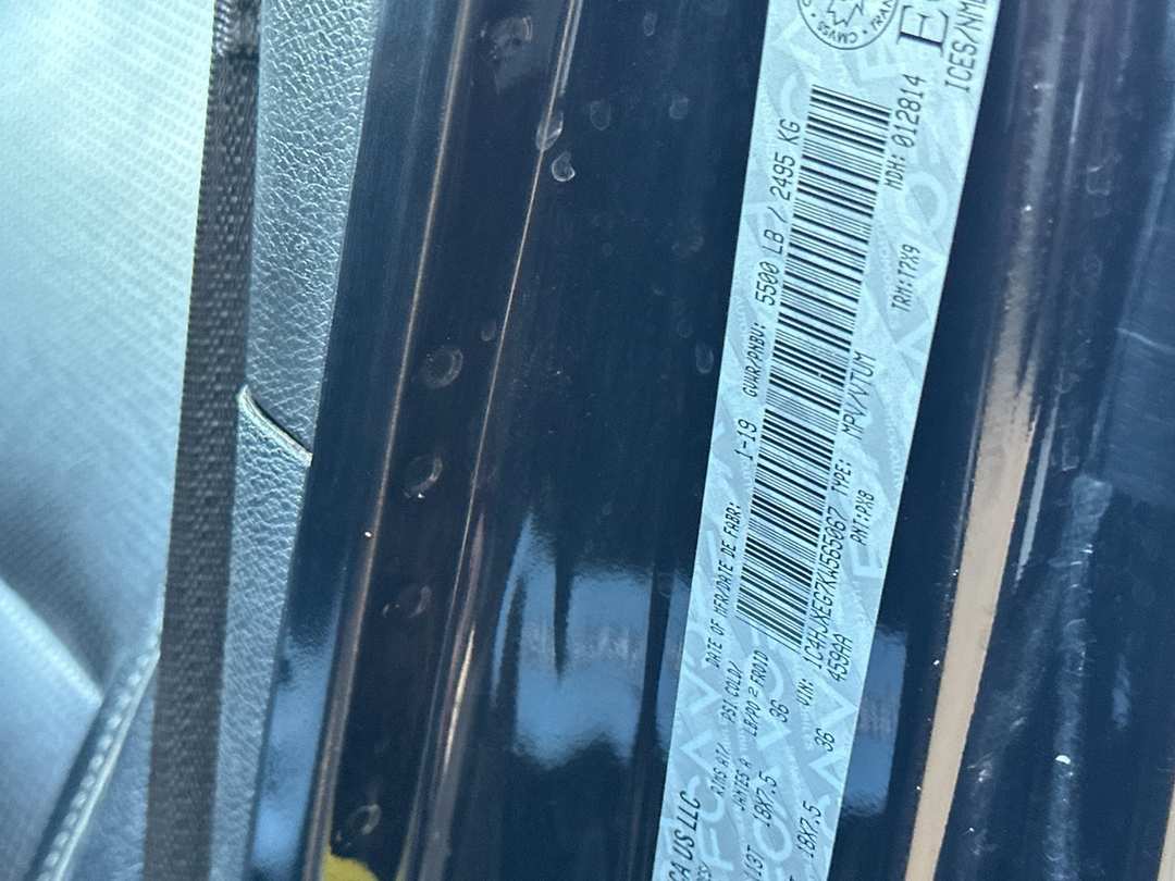 2019 Jeep Wrangler Unlimited Sahara - Image 25