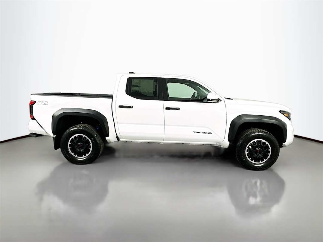2026 Toyota Tacoma TRD OffRoad - Image 8