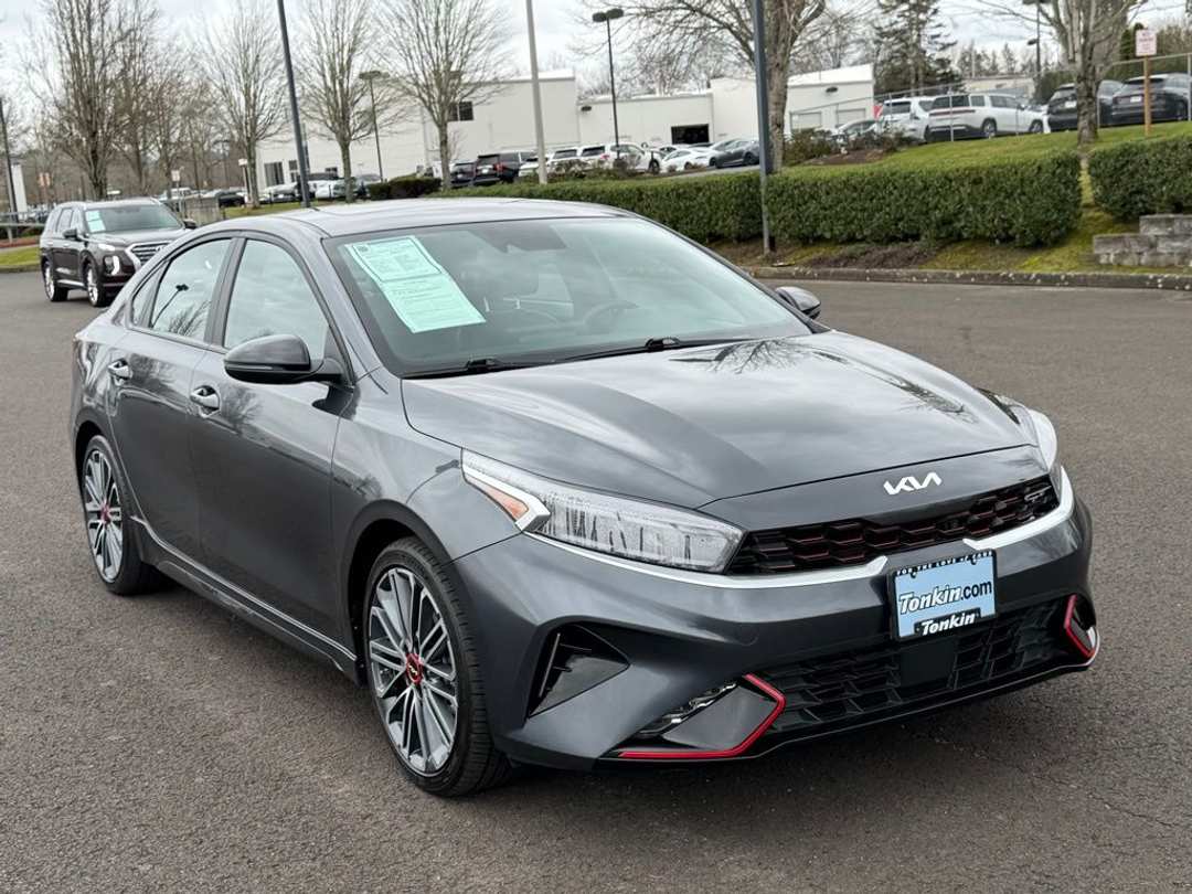 2023 Kia Forte GT - Image 2