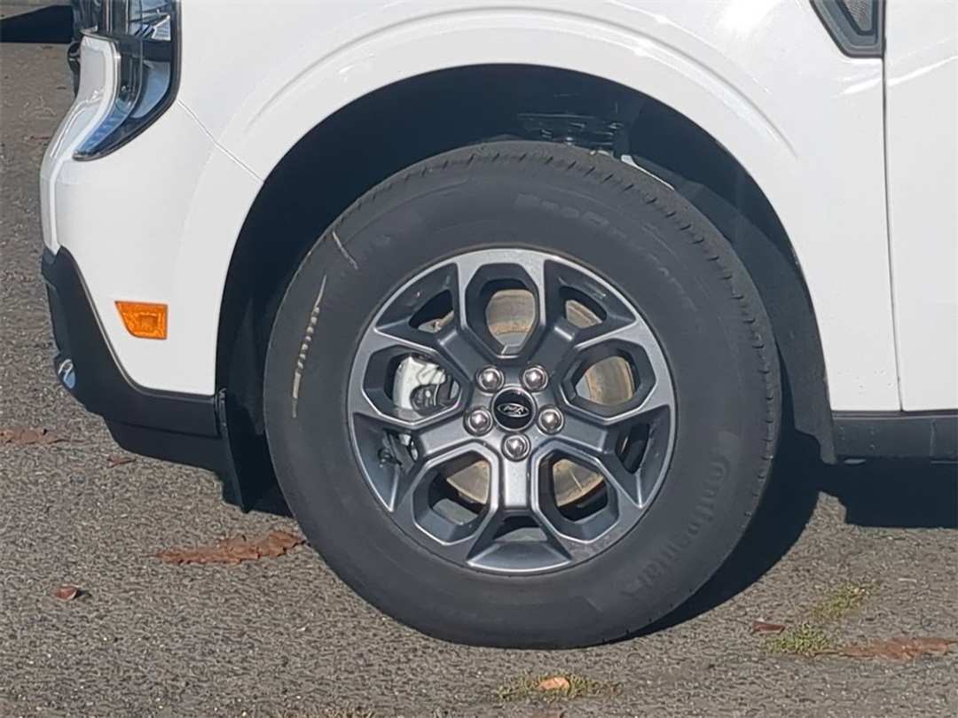 2025 Ford Maverick XLT - Image 31