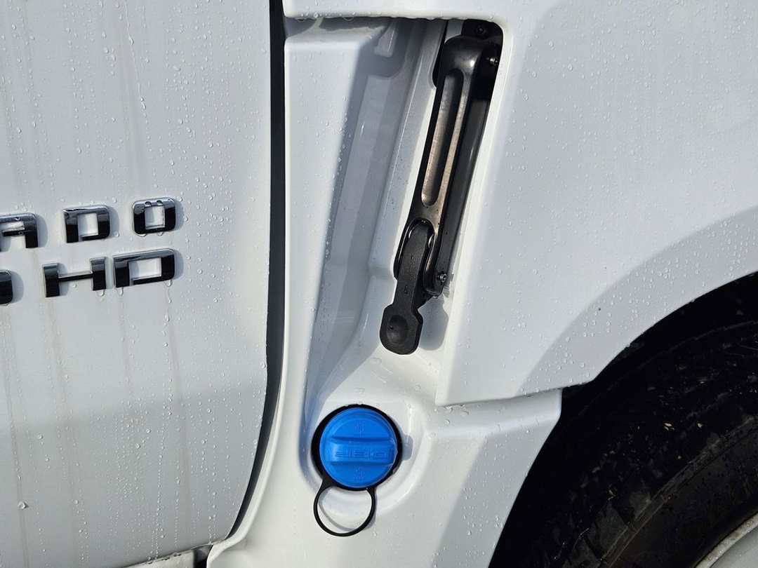 2025 Chevrolet Silverado 4500Hd - Image 35