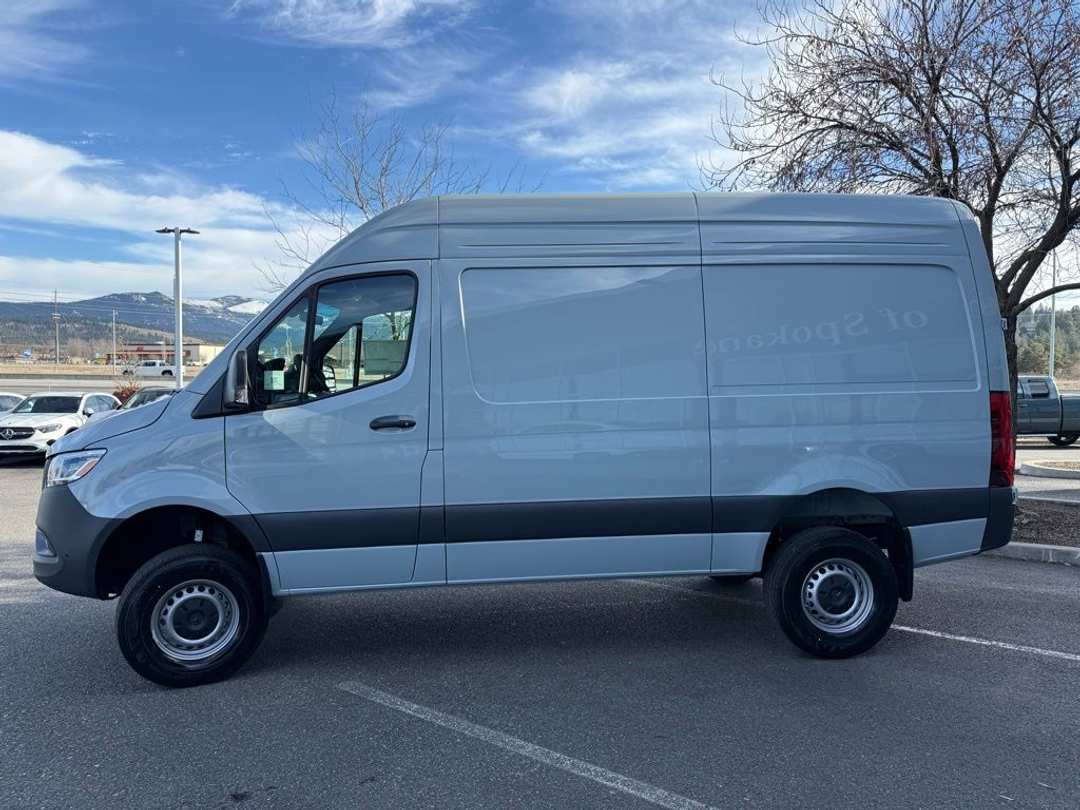 2025 Mercedes-Benz Sprinter 2500 Cargo 144 WB - Image 2